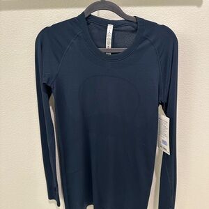 Lululemon Swiftly Tech Long Sleeve Navy Top